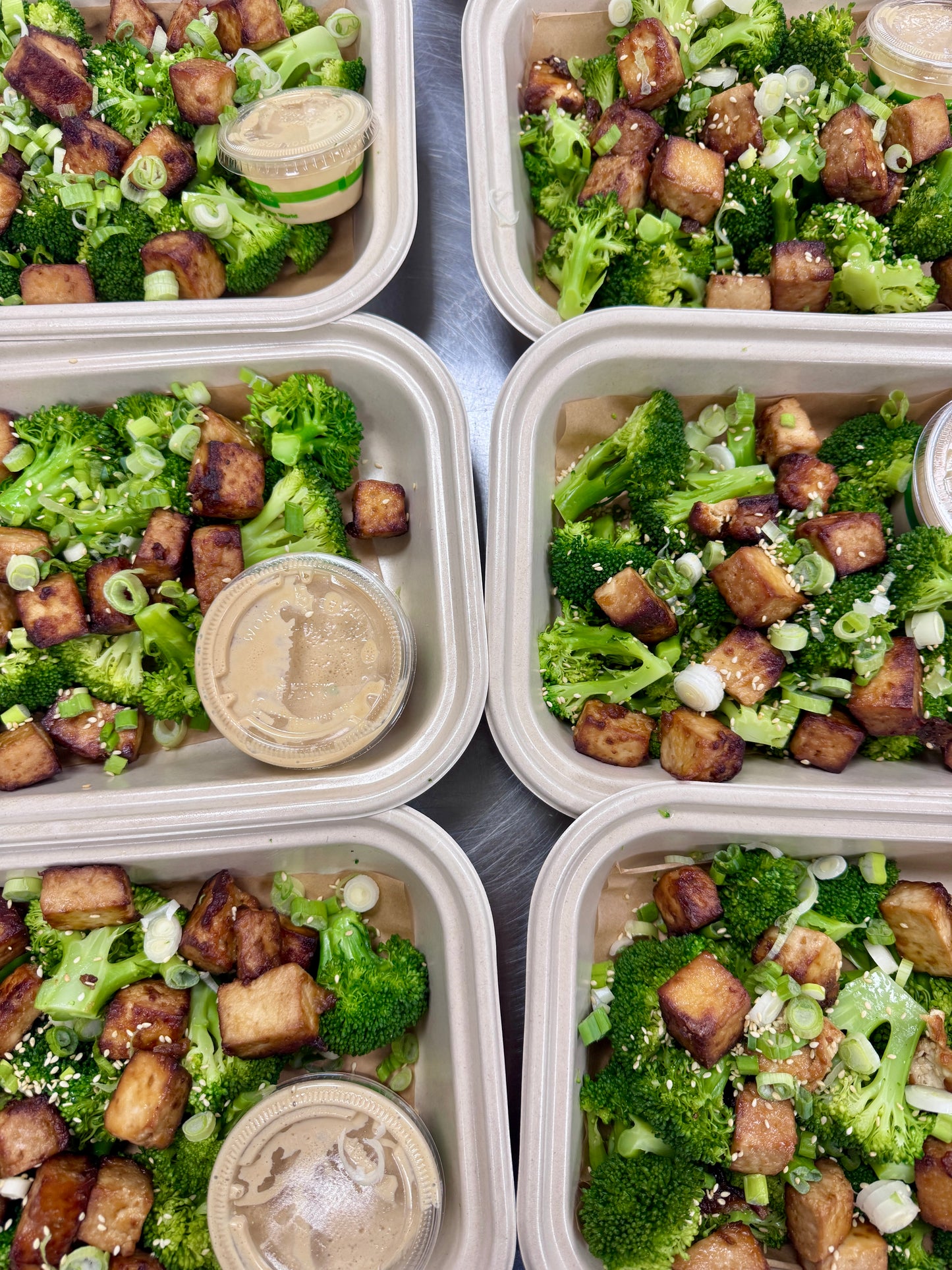 Crispy TOFU & Broccoli w/ Miso Tahini Dip / GF & VEGAN