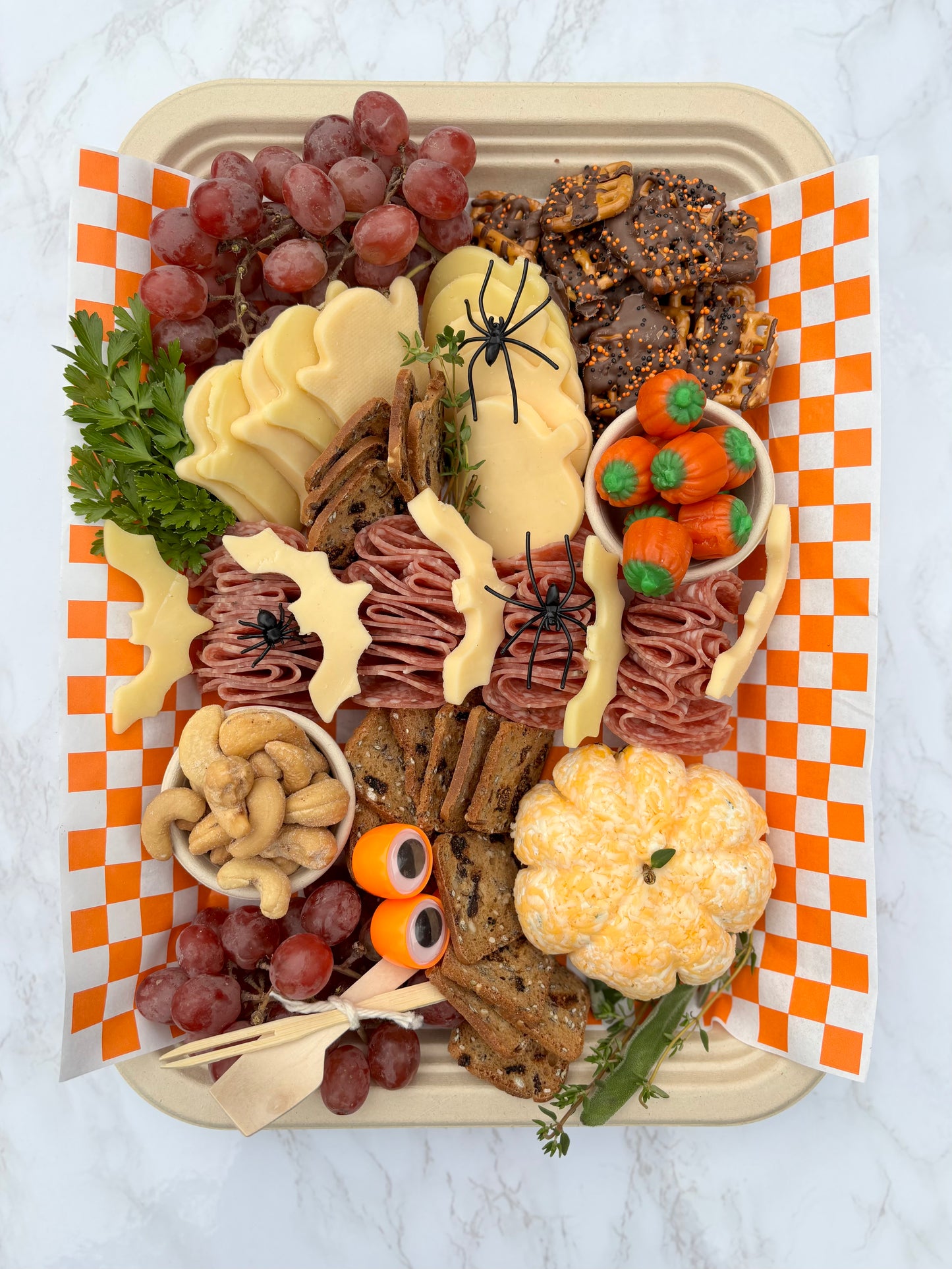 Halloween Char-BOO-terie Board (serves 4-6)