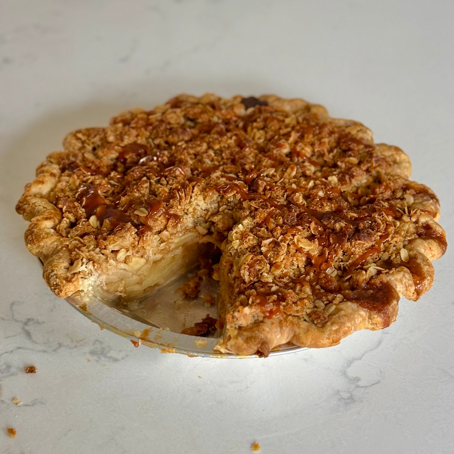 Miso Caramel Apple Crumble Pie / serves 8-10