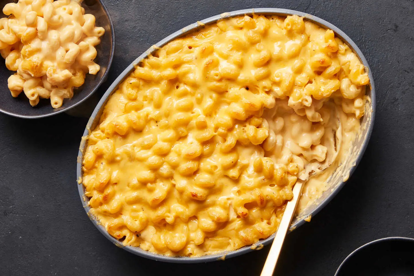 Classic Mac n' Cheese - serves 4-6