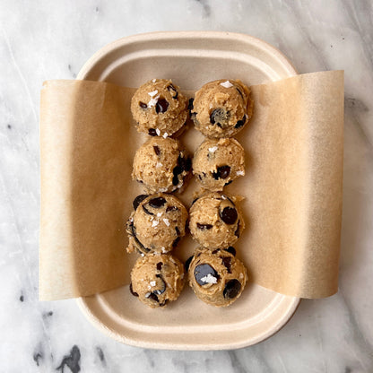 Brown Butter Chocolate Chip Cookies FROZEN - 8 cookies