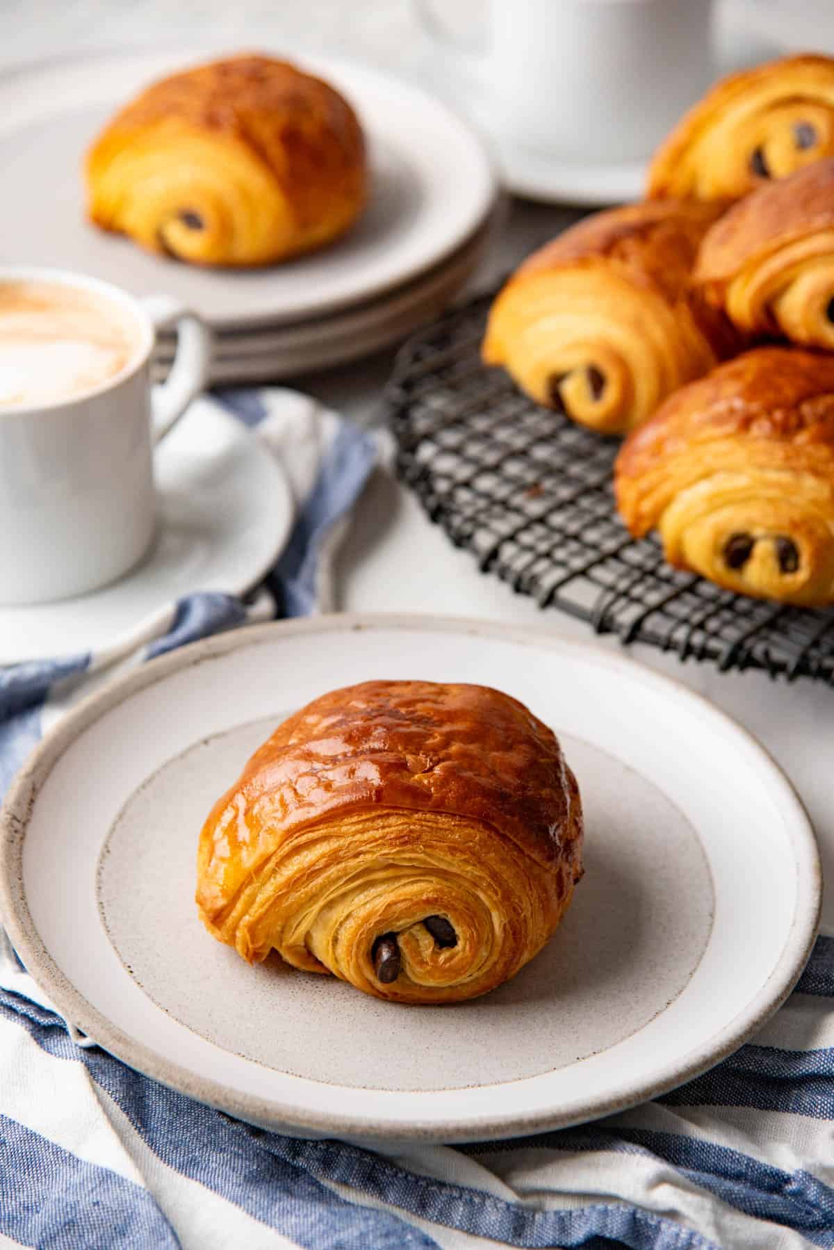 Ready To Bake Pain au Chocolate (Chocolate Croissants) / 4 pack