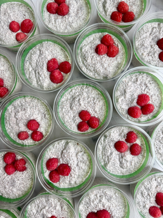 Coconut Chia Pudding w. Berries / GF & Vegan