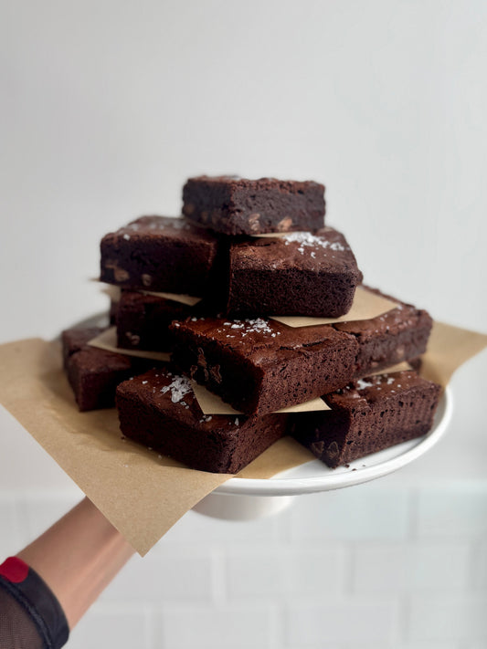 Sea Salt Brownie / Pool & Beach