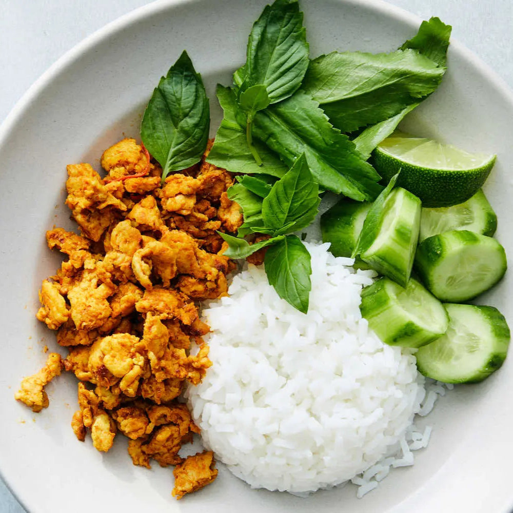 Red Curry Chicken Stir Fry w. Coconut / DF & GF - serves 2-3